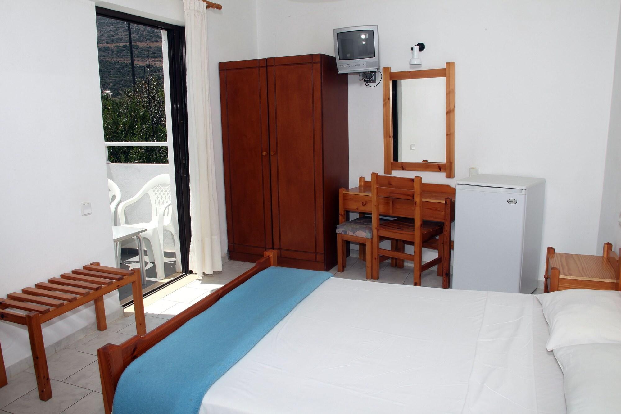 Hotel Thisvi Stalís Ngoại thất bức ảnh