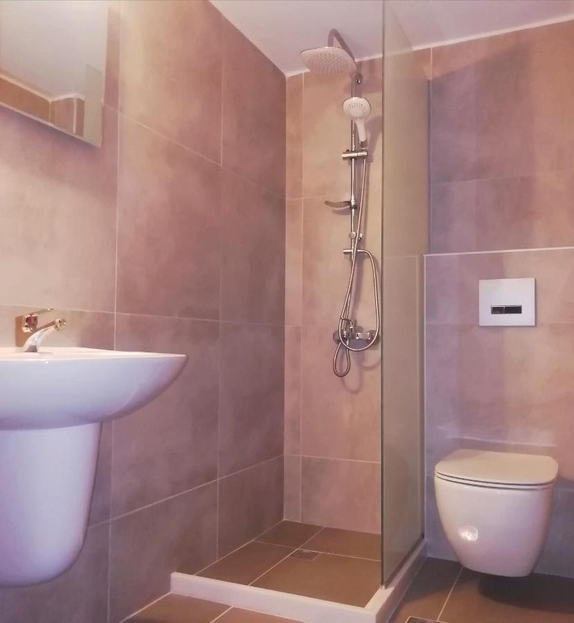Hotel Thisvi Stalís Ngoại thất bức ảnh